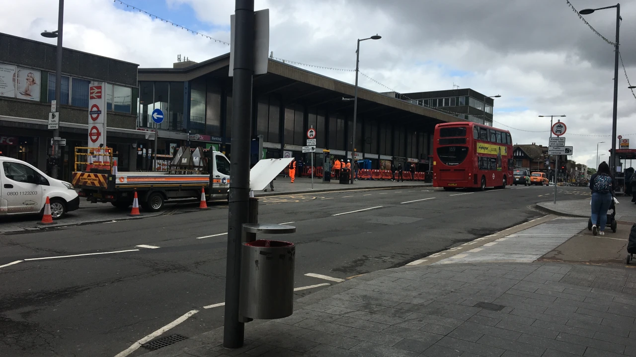 Barking Station